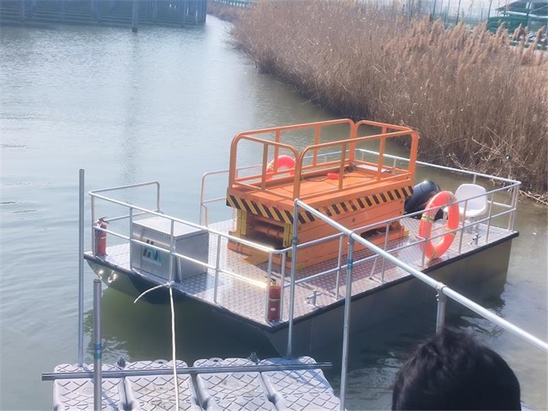 新疆光伏檢修船